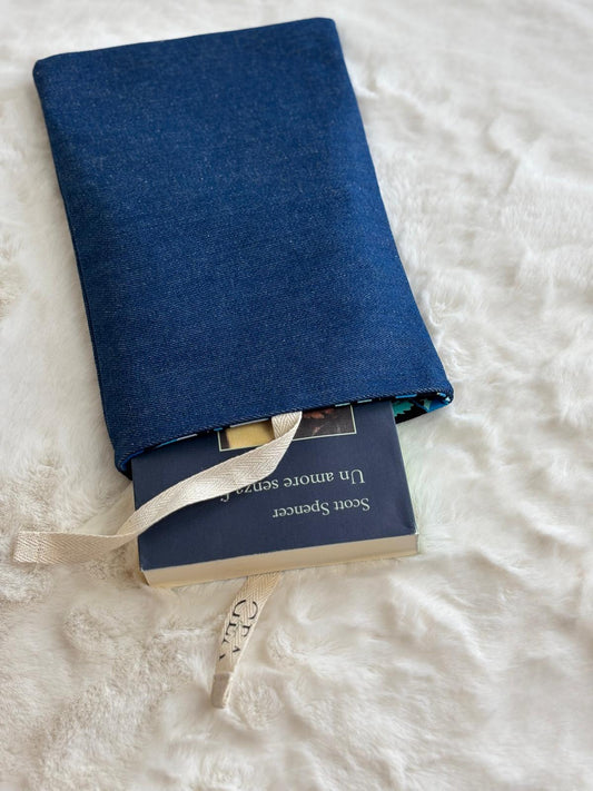 Lyra - Book cover in denim chiaro e cotone floreale deadstock | Gea Design