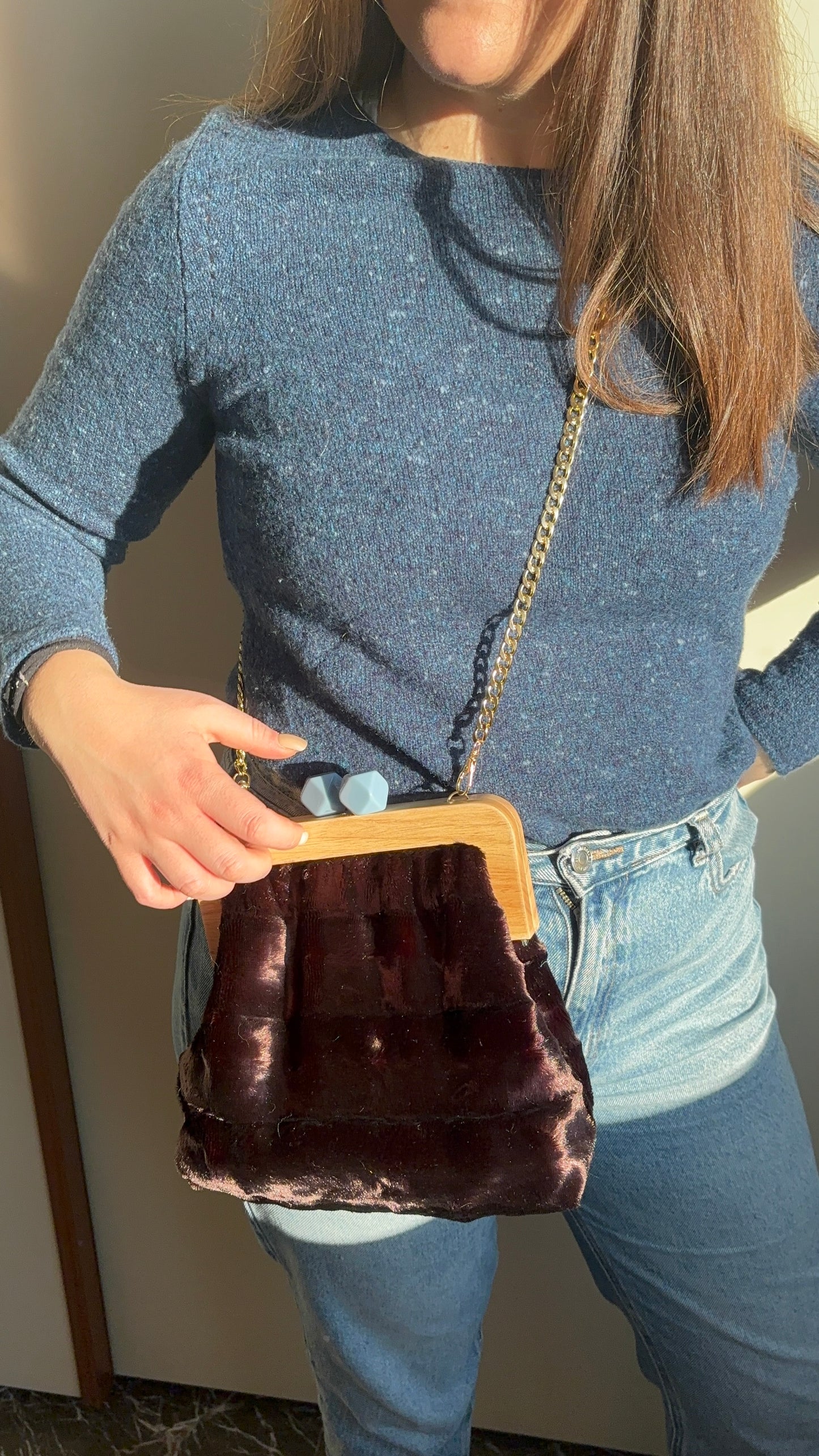 Teddy - Borsa clutch con chiusura magnetica in legno