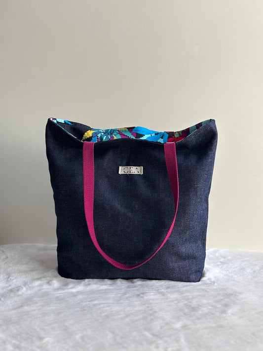 Lyra - Tote bag in denim scuro e cotone floreale deadstock | Gea Design