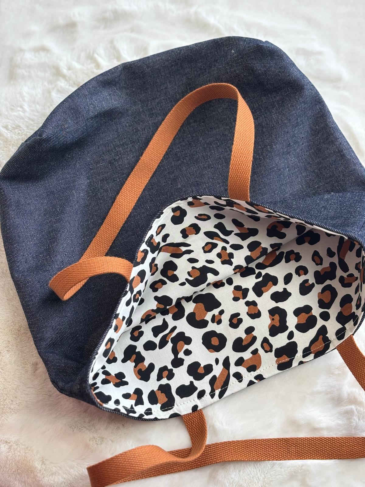 Vora - Tote bag in denim scuro e cotone leopardato deadstock | Gea Design